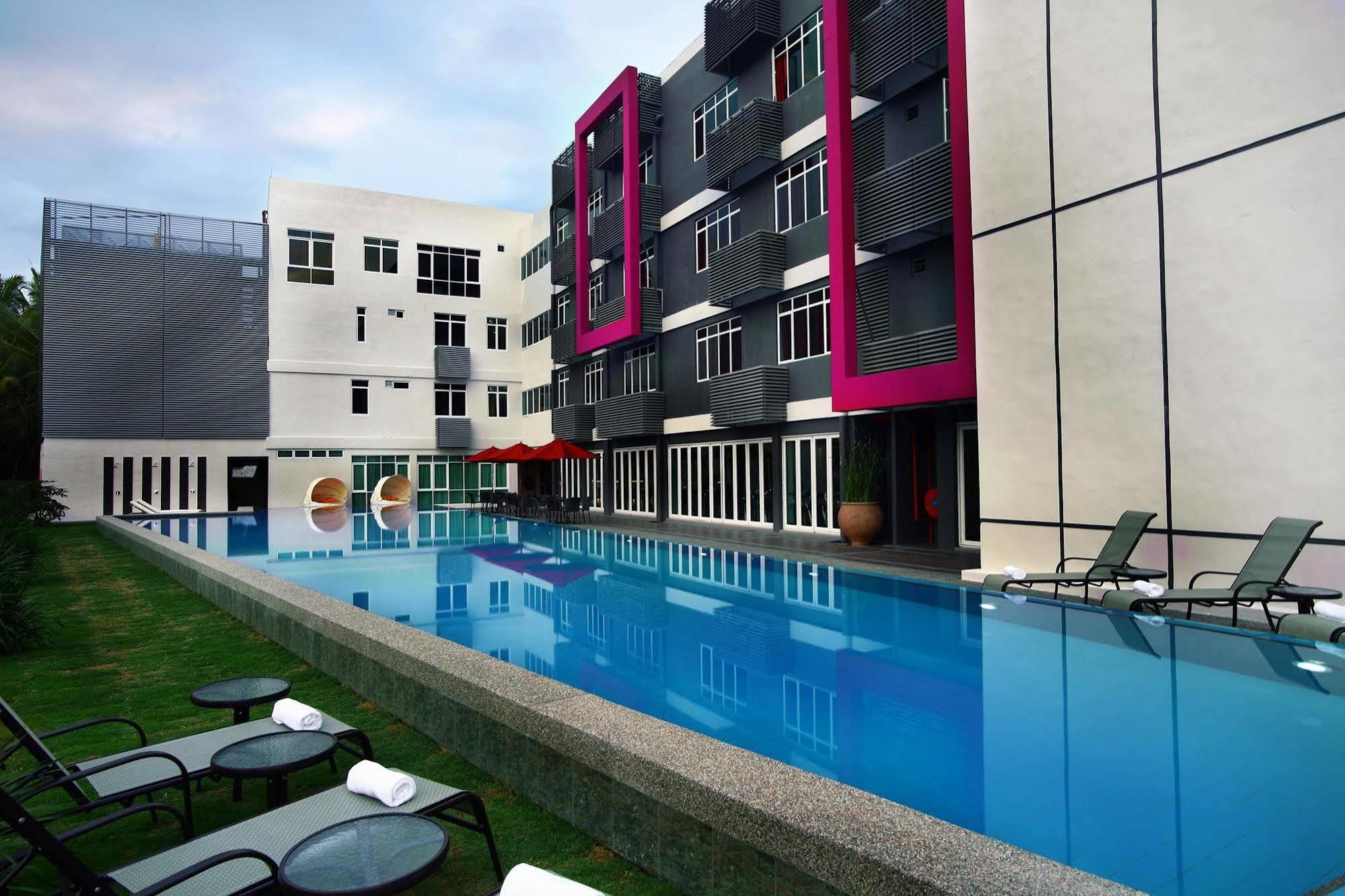 Favehotel Cenang Beach Langkawi Luaran gambar